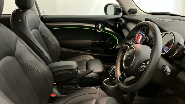 MINI Hatchback 2.0 Cooper S Exclusive II 3dr Auto Petrol Hatchback